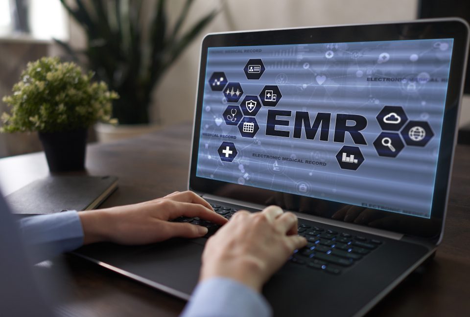 What Makes an EMR System the Best Choice for Ontario Clinics? Key Criteria Explained