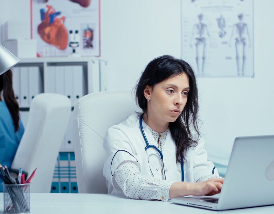 10 Signs Your Clinic Has Outgrown Its Current EMR